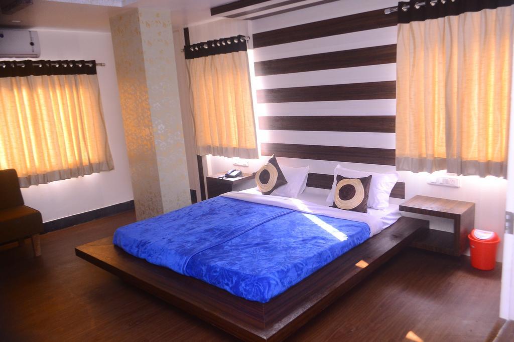Hotel Samridhi Udaipur Eksteriør billede