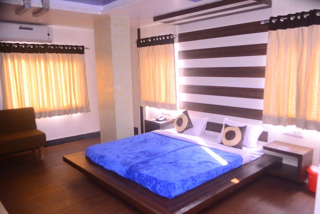 Hotel Samridhi Udaipur Eksteriør billede
